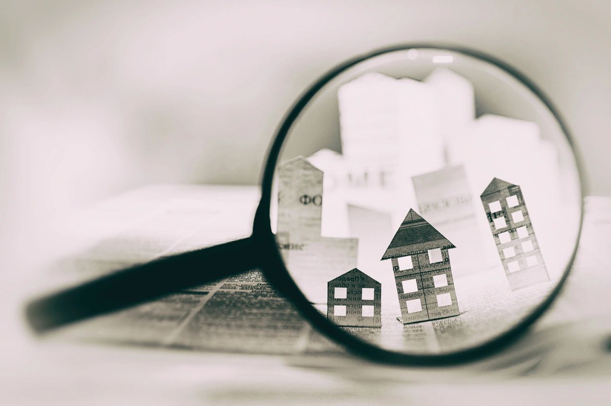 FHA loan benefits — happy homebuyer